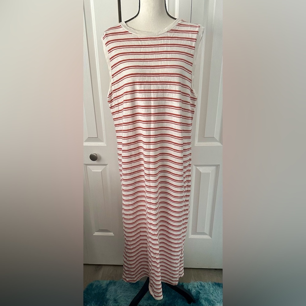 Universal Threads!!! Great Condition Sleeveless D… - image 1